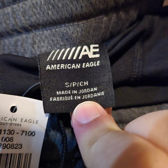 American Eagle Gray 2-in-1 Training Mesh Jogger Shorts Size S - Picture 5 of 9